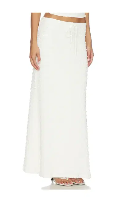 SEVEN WONDERS Adalee Ruffle Texture Maxi Skirt | Thumbnail 2