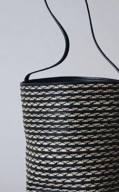 The Row Small N/S Beau Raffia Tote Bag | Thumbnail 3 The Row Small N/S Beau Raffia Tote Bag | Thumbnail 3