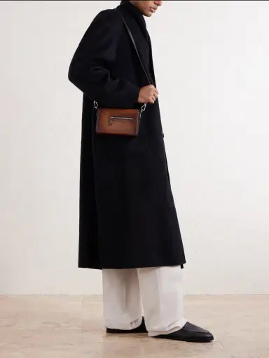 Berluti Jour de Poche Venezia Leather Messenger Bag - Men | Thumbnail 2 Berluti Jour de Poche Venezia Leather Messenger Bag - Men | Thumbnail 2