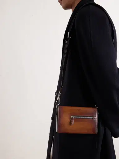 Berluti Jour de Poche Venezia Leather Messenger Bag - Men | Thumbnail 3 Berluti Jour de Poche Venezia Leather Messenger Bag - Men | Thumbnail 3