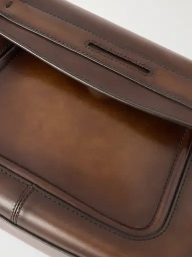 Berluti Andy Venezia Leather Messenger Bag - Men | Thumbnail 4 Berluti Andy Venezia Leather Messenger Bag - Men | Thumbnail 4