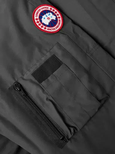 Canada Goose Chilliwack Hooded Arctic Tech® Shell Down Jacket - Men | Thumbnail 5 Canada Goose Chilliwack Hooded Arctic Tech® Shell Down Jacket - Men | Thumbnail 5