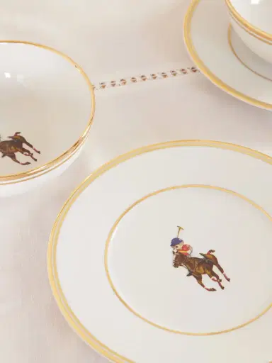 Ralph Lauren Home Lunar Set Of Four Gold-plated Porcelain Bowls And Dessert Plates | Thumbnail 3 Ralph Lauren Home Lunar Set Of Four Gold-plated Porcelain Bowls And Dessert Plates | Thumbnail 3