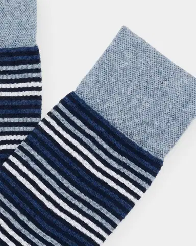 Marcoliani Men's Simple Stripe Crew Socks | Thumbnail 2
