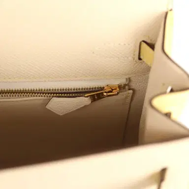 HERMÈS Hermes Special Order (HSS) Kelly Sellier 25 Craie and Jaune Poussin Epsom Gold Hardware | Thumbnail 9