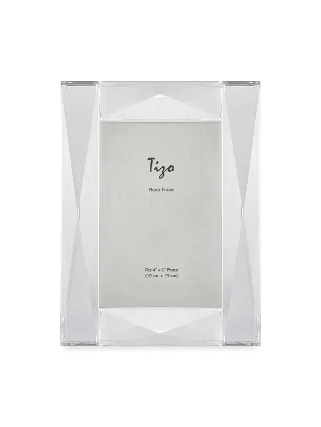 Crystal Pyramid Picture Frame - Clear 5 x 7