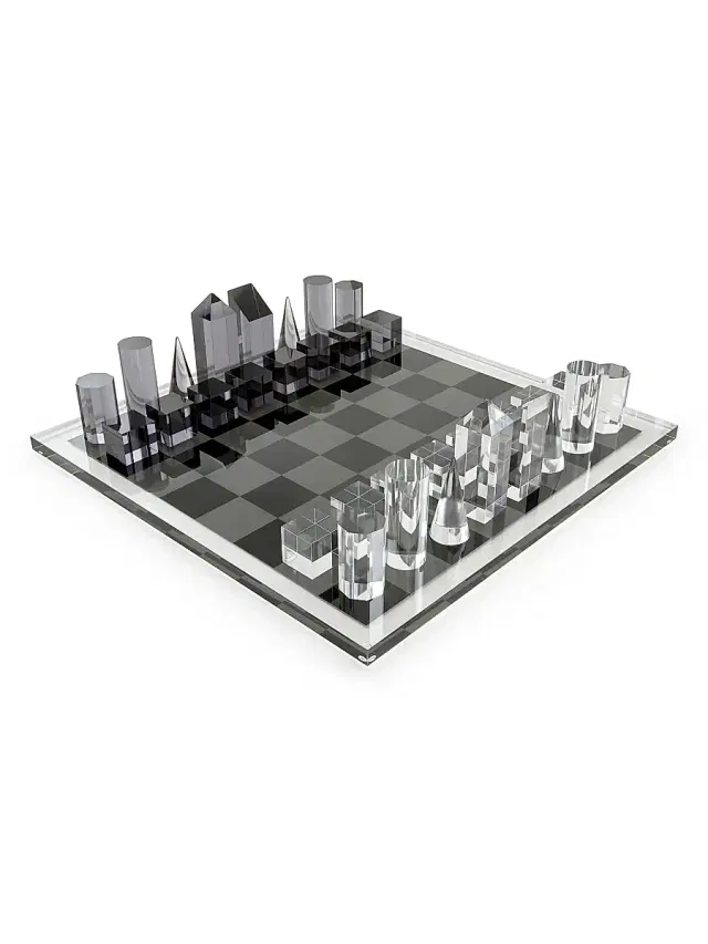 Tizo Acrylic 32-Piece Chess Set - Clear Smoke