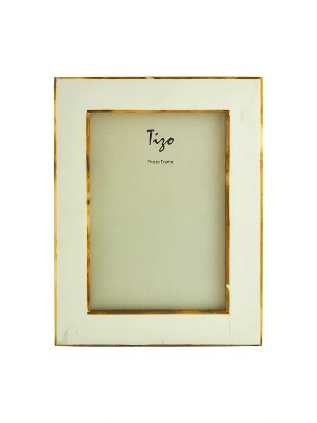 Bone Resin & Faux Horn Border Frame - Natural White 8x10