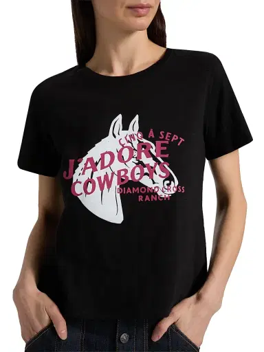 Cinq à Sept Women's J'Adore Cowboys Diamond Cross Ranch Shrunken T-Shirt | Thumbnail 6