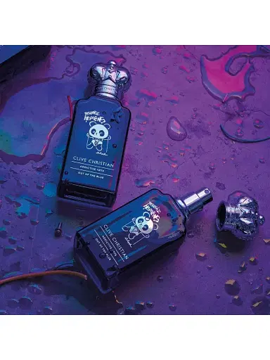 Clive Christian Strange Heavens Out Of The Blue Perfume | Thumbnail 5 Clive Christian Strange Heavens Out Of The Blue Perfume | Thumbnail 5
