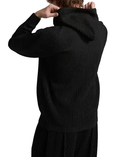 Homme Plissé Issey Miyake Men's Monthly Colors: February Pleated Snap-Front Hoodie - Black | Thumbnail 5 Homme Plissé Issey Miyake Men's Monthly Colors: February Pleated Snap-Front Hoodie - Black | Thumbnail 5