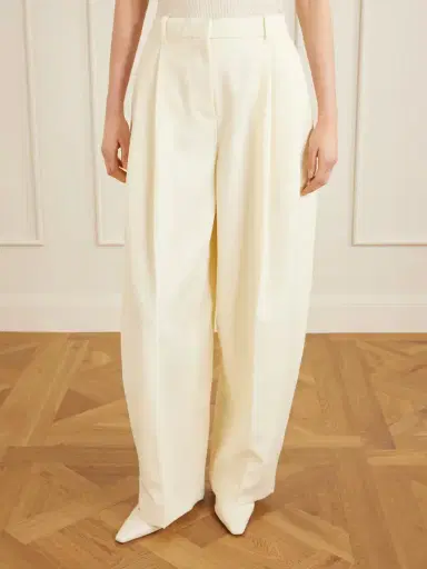Jacquemus D'homme Pleated Wool Tapered Pants | Thumbnail 3