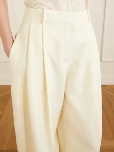 Jacquemus D'homme Pleated Wool Tapered Pants | Thumbnail 5