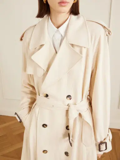 Wardrobe.NYC Double-breasted Belted Technical Shell Trench Coat | Thumbnail 4