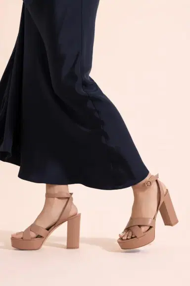 Gianvito Rossi Sabrina Platform Sandal 70 | Thumbnail 4