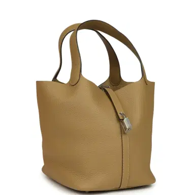 HERMÈS Hermes Picotin Lock 22 Dune Clemence Palladium Hardware | Thumbnail 2 HERMÈS Hermes Picotin Lock 22 Dune Clemence Palladium Hardware | Thumbnail 2