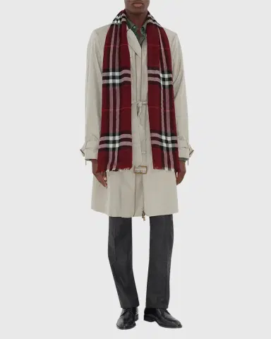 Burberry Men's Wool Large Check Scarf | Thumbnail 2