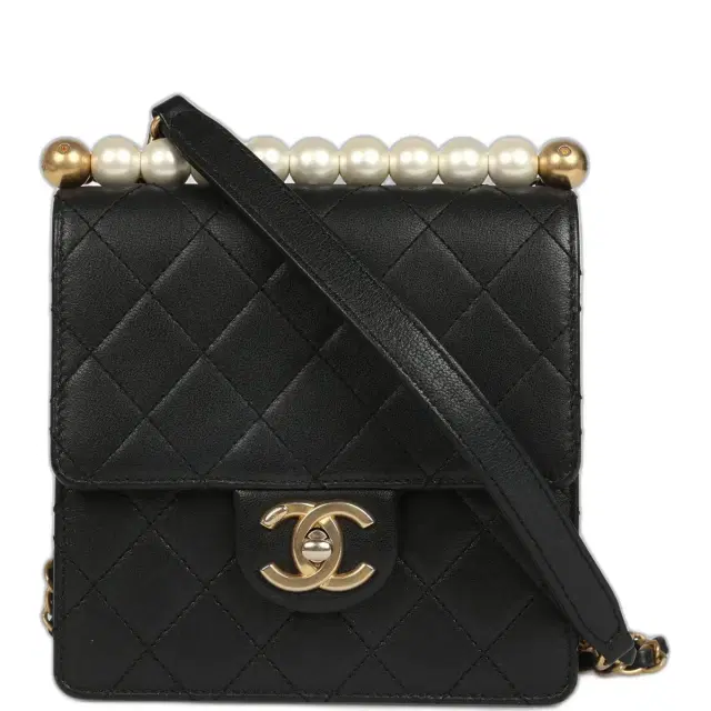 Chanel Pre-owned Chanel Chic Pearls Flap Bag Black Calfskin Brushed Gold Hardware
