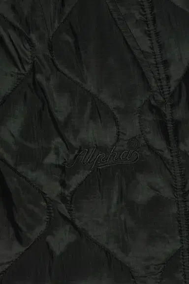 Alpha Industries Relaxed Quilted Short | Thumbnail 7