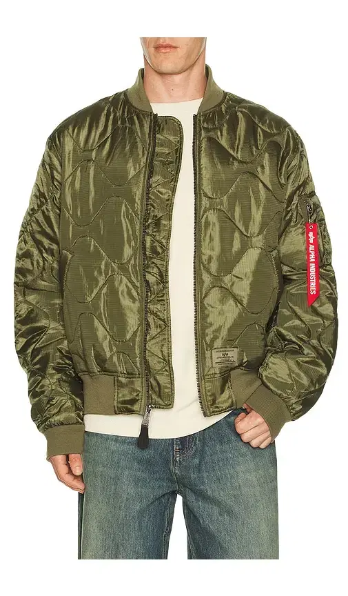ALPHA INDUSTRIES L-2B Relaxed Quilted Flight Jacket