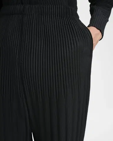 Homme Plissé Issey Miyake Men 's Monthly Colors Pleated Tapered-Fit Trousers | Thumbnail 5 Homme Plissé Issey Miyake Men 's Monthly Colors Pleated Tapered-Fit Trousers | Thumbnail 5