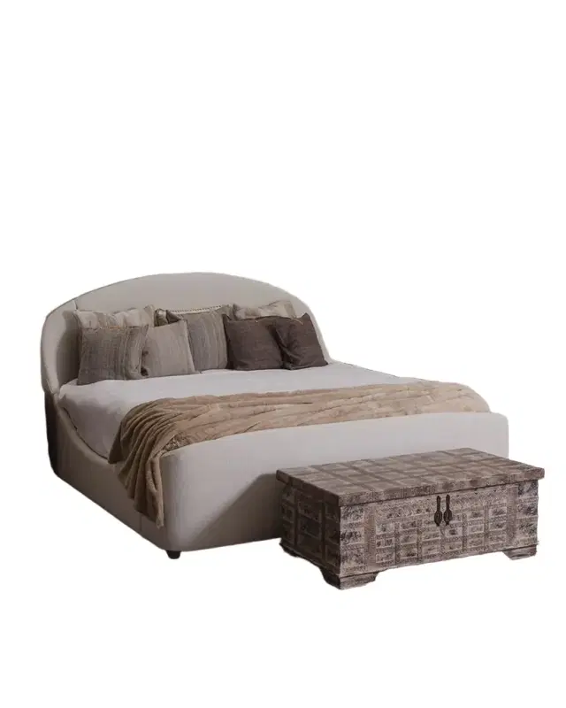 Peninsula Home Collection Grace Queen Bed