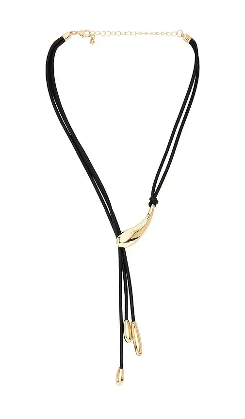 Lilia Necklace