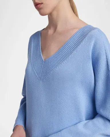Tom Ford Seamless Soft Wool V-Neck Sweater | Thumbnail 5 Tom Ford Seamless Soft Wool V-Neck Sweater | Thumbnail 5