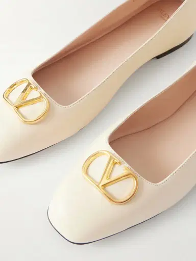 Valentino Garavani Vlogo Embellished Leather Ballet Flats | Thumbnail 5 Valentino Garavani Vlogo Embellished Leather Ballet Flats | Thumbnail 5