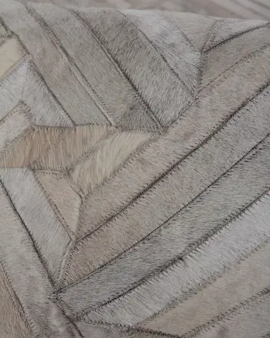 Exquisite Rugs Mali Hairhide Rug, 5 ' x 8 ' | Thumbnail 3