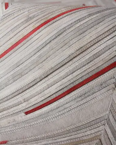Exquisite Rugs Mirabella Hairhide Rug | Thumbnail 2