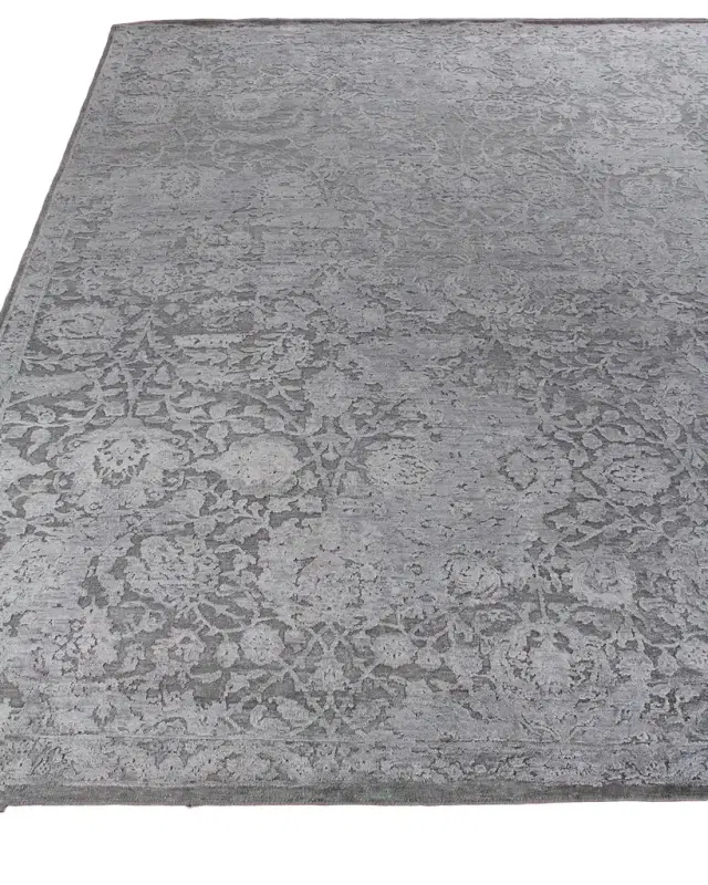 Exquisite Rugs Augustin Hand-Knotted Rug