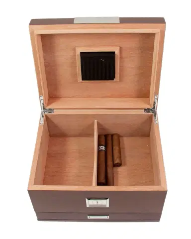 Bey-Berk Walnut Wood Cigar Humidor | Thumbnail 1