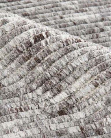 Exquisite Rugs Breman Hand-Knotted Rug | Thumbnail 3
