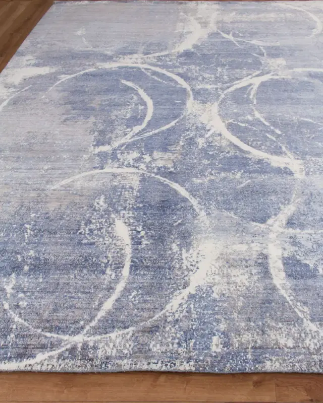 Exquisite Rugs Montclair Hand-Knotted Silk Rug