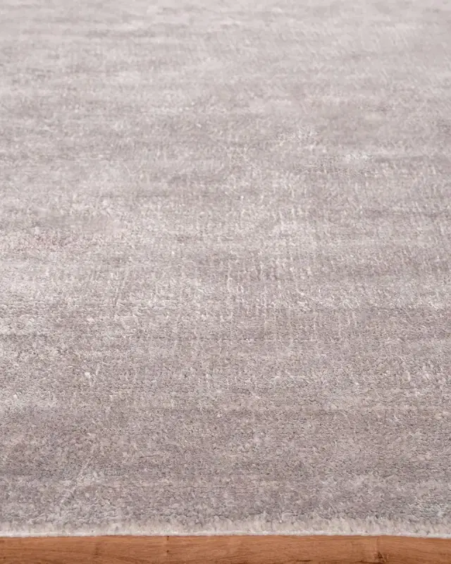 Exquisite Rugs Everet Hand-Knotted Rug