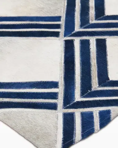 Exquisite Rugs Costilla Hair On Hide Rug | Thumbnail 3 Exquisite Rugs Costilla Hair On Hide Rug | Thumbnail 3