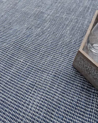 Exquisite Rugs Loren Indoor/Outdoor Flat-Weave Rug | Thumbnail 3