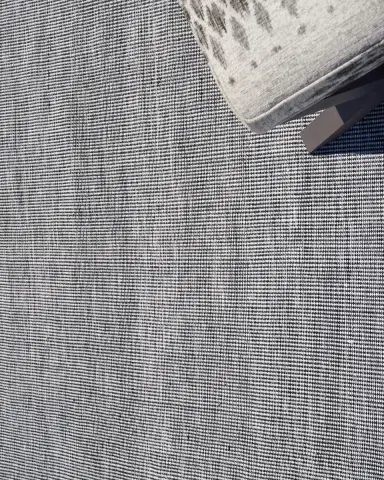 Exquisite Rugs Loren Indoor/Outdoor Flat-Weave Rug | Thumbnail 3