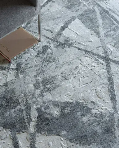 Exquisite Rugs Gianni Hand-Loomed Gray & Silver Rug | Thumbnail 7 Exquisite Rugs Gianni Hand-Loomed Gray & Silver Rug | Thumbnail 7