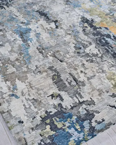 Exquisite Rugs Floor Art Hand-Knotted Silver & Gray Rug | Thumbnail 3 Exquisite Rugs Floor Art Hand-Knotted Silver & Gray Rug | Thumbnail 3