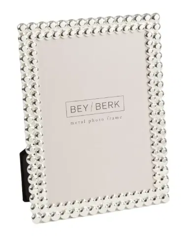 Bey-Berk Chelsea Metal 4"x6" Picture Frame | Thumbnail 1