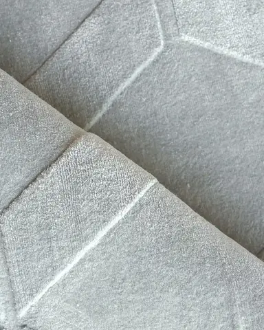 Exquisite Rugs Brunello Hand-Loomed Light Silver Rug | Thumbnail 2 Exquisite Rugs Brunello Hand-Loomed Light Silver Rug | Thumbnail 2