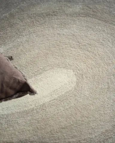 Exquisite Rugs Mitomo Hand-Tufted Charcoal & Ivory Shaped Rug | Thumbnail 3 Exquisite Rugs Mitomo Hand-Tufted Charcoal & Ivory Shaped Rug | Thumbnail 3
