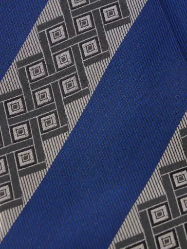 Versace 9cm Silk-Jacquard Tie - Men | Thumbnail 4