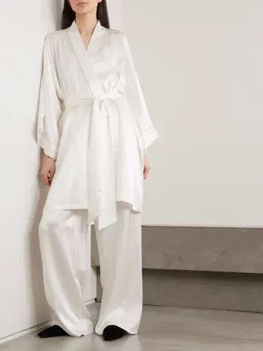 Olivia von Halle Mimi Silk-satin Robe | Thumbnail 2 Olivia von Halle Mimi Silk-satin Robe | Thumbnail 2