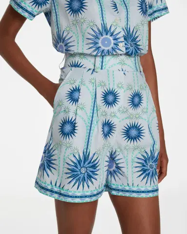 Emporio Sirenuse Beatrice Sea U Shorts | Thumbnail 2