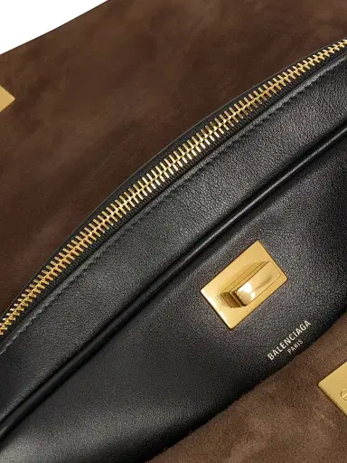 Balenciaga Women's Le 7 Medium Shoulder Bag | Thumbnail 7 Balenciaga Women's Le 7 Medium Shoulder Bag | Thumbnail 7