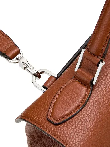 TOTEME Women's Grained Leather Top Handle Bag | Thumbnail 7 TOTEME Women's Grained Leather Top Handle Bag | Thumbnail 7