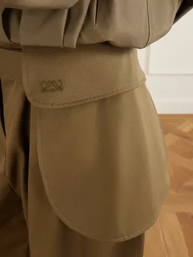 Loewe Belted Pleated Cotton And Silk-blend Wide-leg Pants | Thumbnail 4